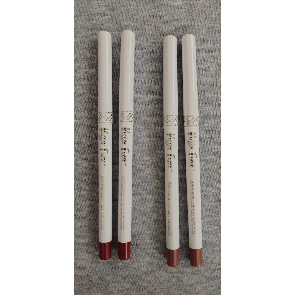 Belle Beauty Kisser Fixer Lip Liner Set Of 4 - 2 Pink Nude 2 True Red Bundle
